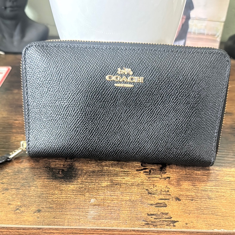 Coach Black Textured Zip Wallet